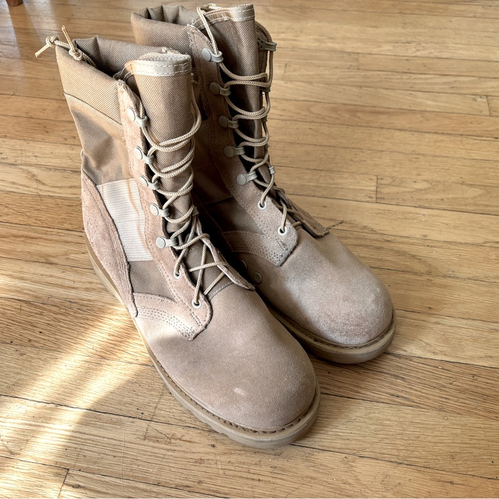 Rocky Hot Weather Army Combat Boot Tan Tactical Men’s Size 10.5